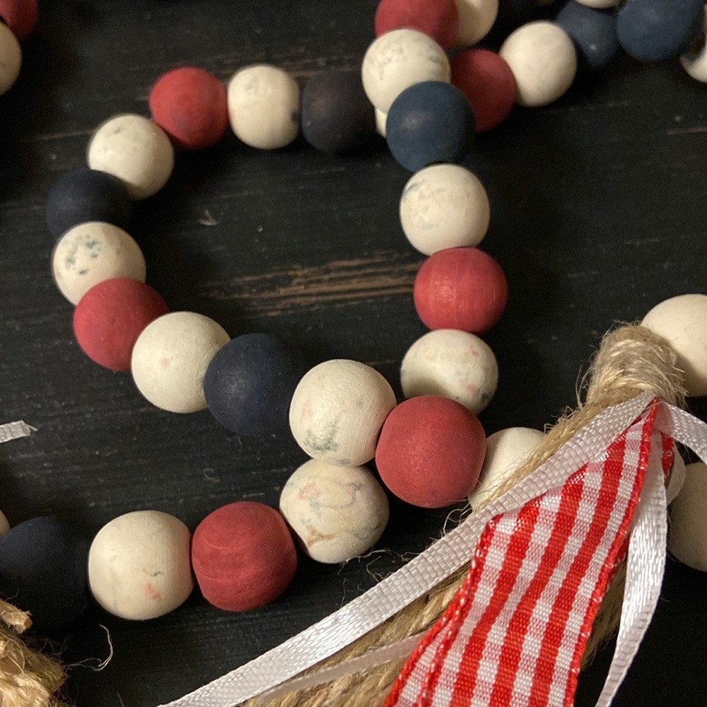NWT Snowmen Distressed Wood Bead Garland with Tassels  -   72” - Picture 6 of 8
